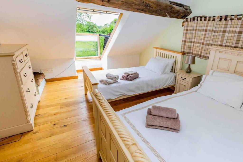 Four Bed Barn Conversion Junction 37 38 M1 Barnsley Exterior foto